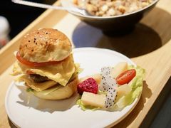-F+轻食健身赋能空间(中华北路国贸商场店)