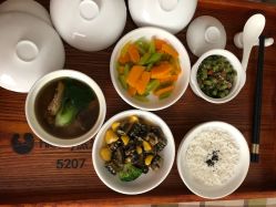 -杰爱月子护理中心