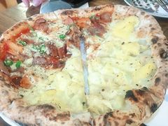 双拼披萨-盘炉forenza·云贵川融合小食堂 ( 钟楼中柳巷店)