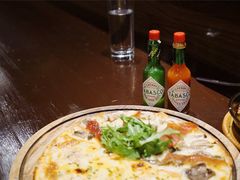 生火腿蘑菇披萨-BomBa意大利餐厅