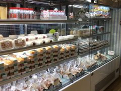 面包甜点陈列柜-iFood甜嫩嫩(江东北路店)