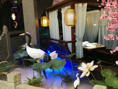 -韵秋荷(宝山龙湖天街店)