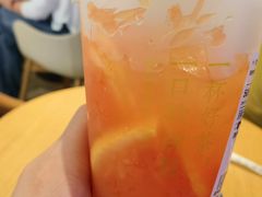 -奈雪的茶(湖滨银泰in77C区PRO店)