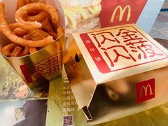 -麦当劳(虹梅路地铁站店)