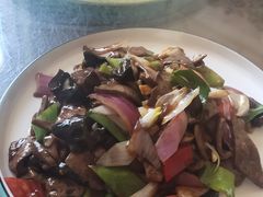 -鸿亨泰杂鱼馆(港馨家园店)