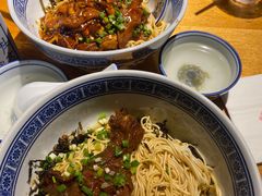 -沪西老弄堂面馆(定西路店)