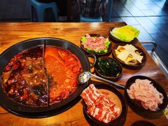 -木货街重庆老火锅(流塘店)