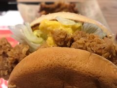 榴莲芝士鸡腿堡-肯德基(平江新城店)