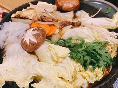 寿喜锅配澳洲牛五花肉-円满日式居酒屋(蓉花路美食街店)