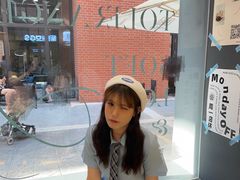 -HUGS coffee(东区店)