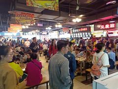 大堂-八一好吃街·高品美食广场