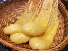 乡村锅边馍馍-万重锦·人文川菜馆(骡马市店)