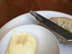 -ROAST coffee & eatery