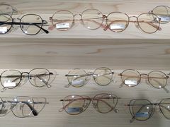 -Trend1881视光·蔡司视觉(领展广场店)