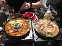 -8锅臭臭锅·正宗台湾小火锅(中心五路店)