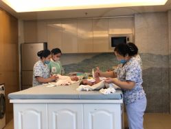 点击看大图 -和伊母婴护理中心·全套房(金山店)