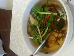 大救驾配汤-官房大酒店•驼峰自助餐厅