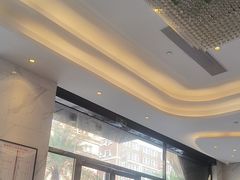 -粤港恒生口腔连锁(环球店)