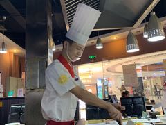 -利昂法式铁板主题餐厅(新奥购物中心店)