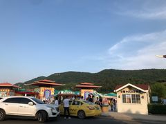 -汤山欢乐水世界