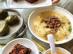 -正一涵老味道名小吃(广汉总店)