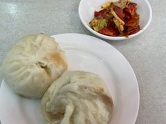 -胡成记口蘑龙眼包子(盐道街店)