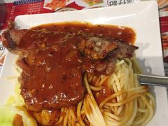 板烧黑椒牛扒意粉-深仔记茶餐厅(亚士厘道店)