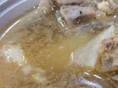 -燕子煨汤(山海关路店)