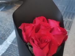 -亭亭鲜花店(中山北路店)