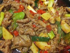 铁板牛肉-洪霞餐馆