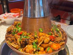 -老佛爷铜炉蛙锅(东门老街店)