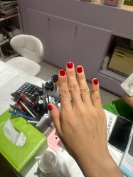 -孔雀手美甲美睫护理