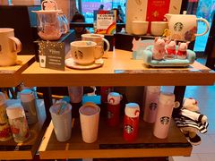 零售区-星巴克臻选(郑州中原万达店)