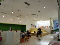 -爱睿思儿童早教亲子游泳(万象城店)