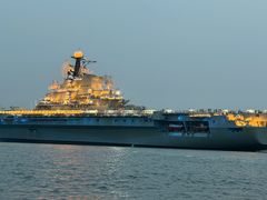 -泰达航母主题公园