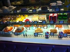 2515_389433940_IMG_1878-Hello Kitty Cafe(弘大店)
