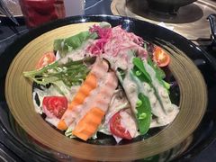 -山川小町·极番烧肉(新地假日广场店)