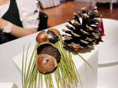 巧克力果仁鹅蛋黄板栗酥-青岛遇见米兰(八大关店)