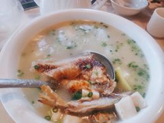 -美人鱼悬崖海景餐厅(鹿嘴山庄店)