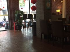 大堂-牛男手造(正荣大湖之都店)