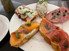 -瑞食酒馆 La Taverne Suisse
