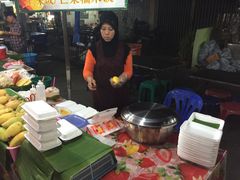 -芒果糯米饭摊子