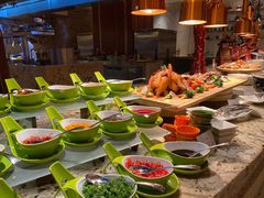 自助调料区-艺厨风尚餐厅 · 桔钓沙莱华度假酒店