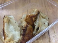 -黄阿姨锅贴大王(万航渡路店)