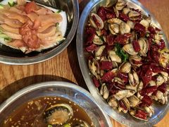 -喝丢一只鞋海鲜烧烤(市场店)