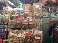 -瓦洛洛传统市场