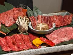 -炼火烤肉店