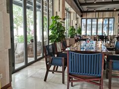 -芽庄中心购物广场