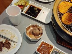 -山焱·炭火自助烤肉(周浦万达店)