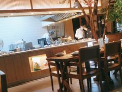 -蜜桃餐厅·伴山(湖滨商业街店)